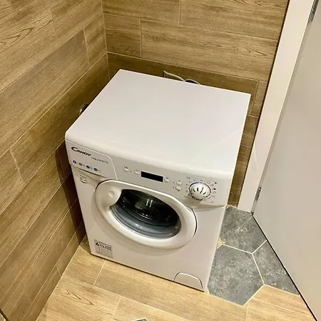 Crystal Studio-downtown Escape-navarinou Square Appartement *